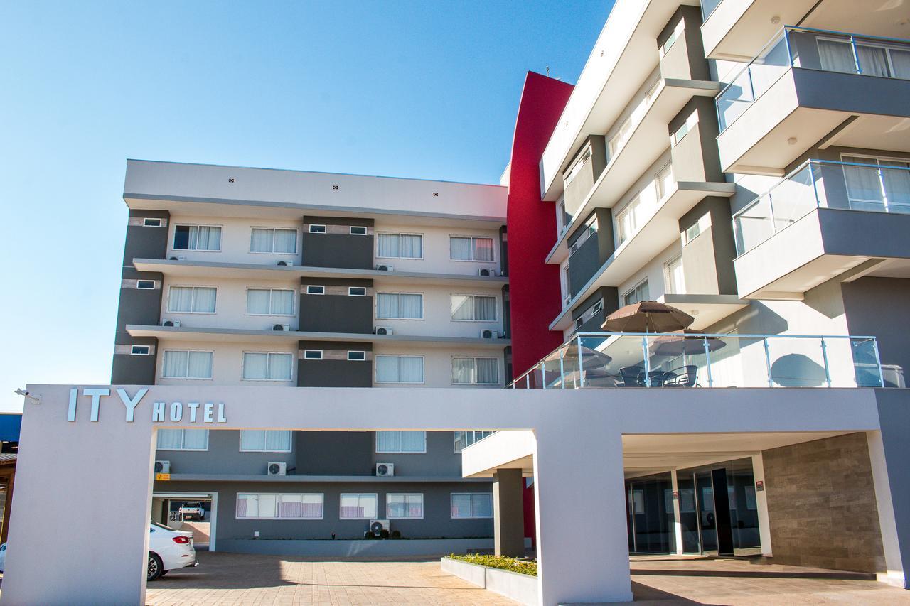 Ity Hotel Cristalina Εξωτερικό φωτογραφία