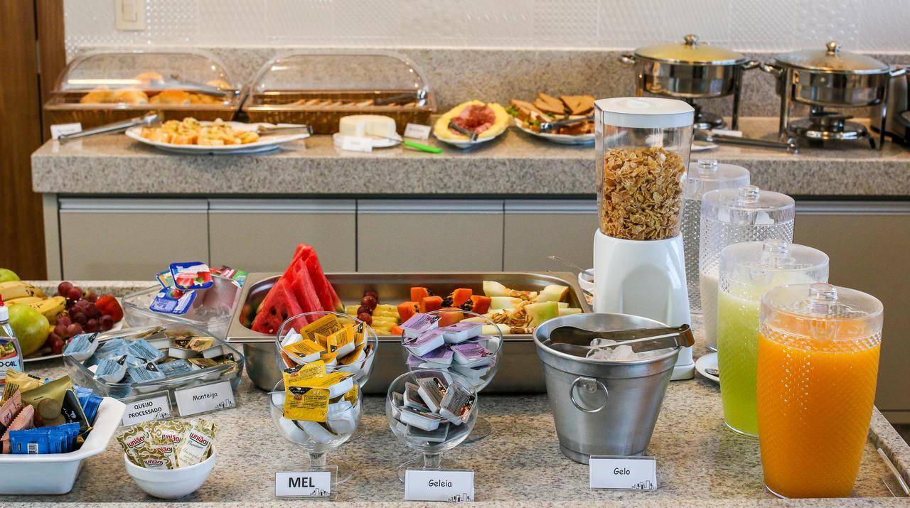 Ity Hotel Cristalina Εξωτερικό φωτογραφία